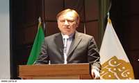 آیین نکوداشت استاد سید جعفر حمیدی با حضور استاندار بوشهر برگزار شد